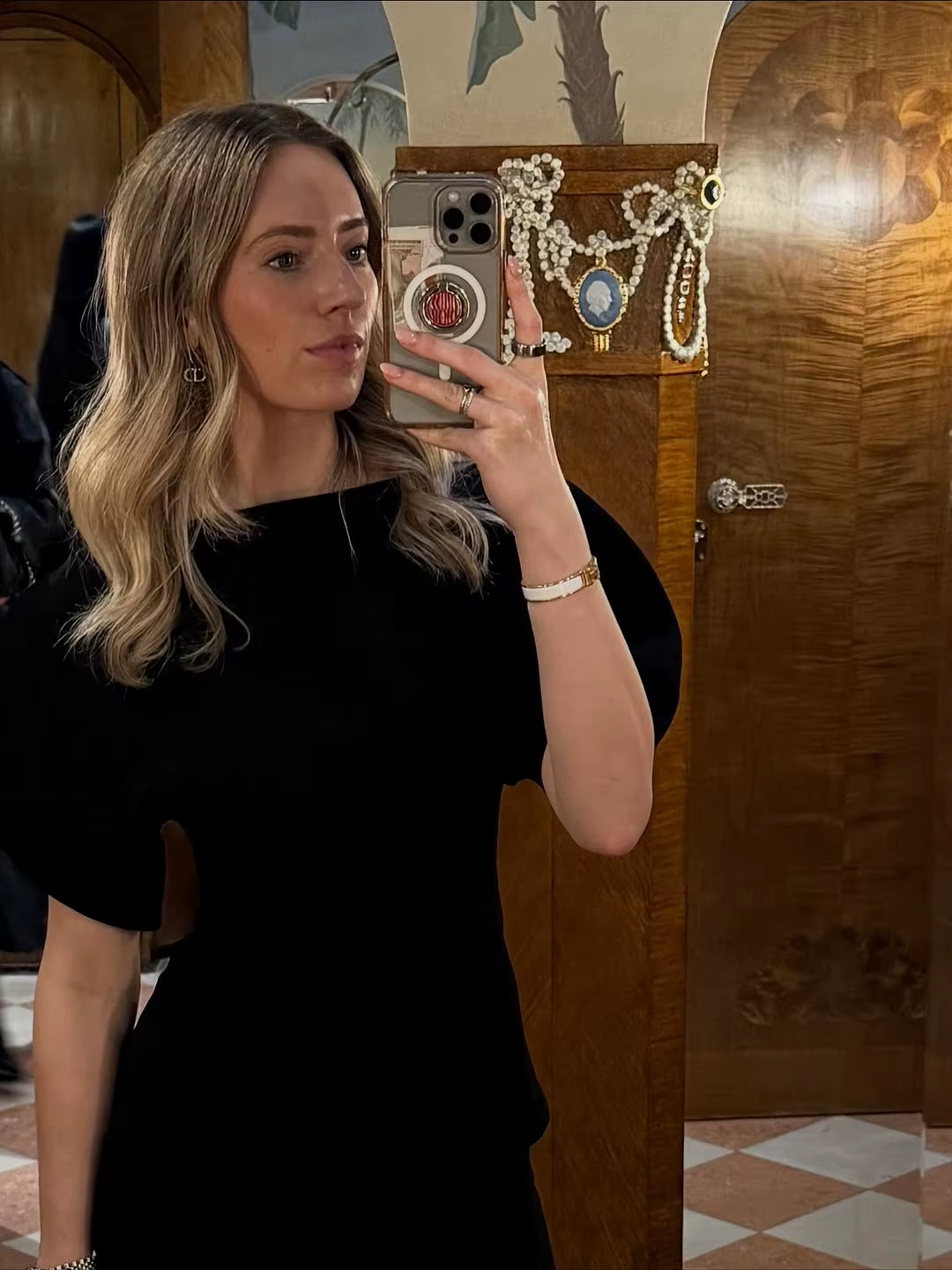 Black Asymmetrical Puff Sleeve T-Shirt for Women - Chic Zipper Top for Spring and Autumn 2026