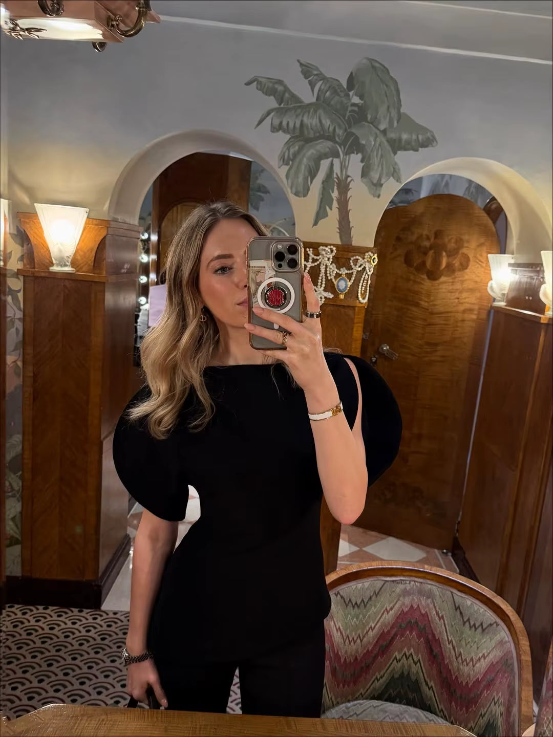 Black Asymmetrical Puff Sleeve T-Shirt for Women - Chic Zipper Top for Spring and Autumn 2026