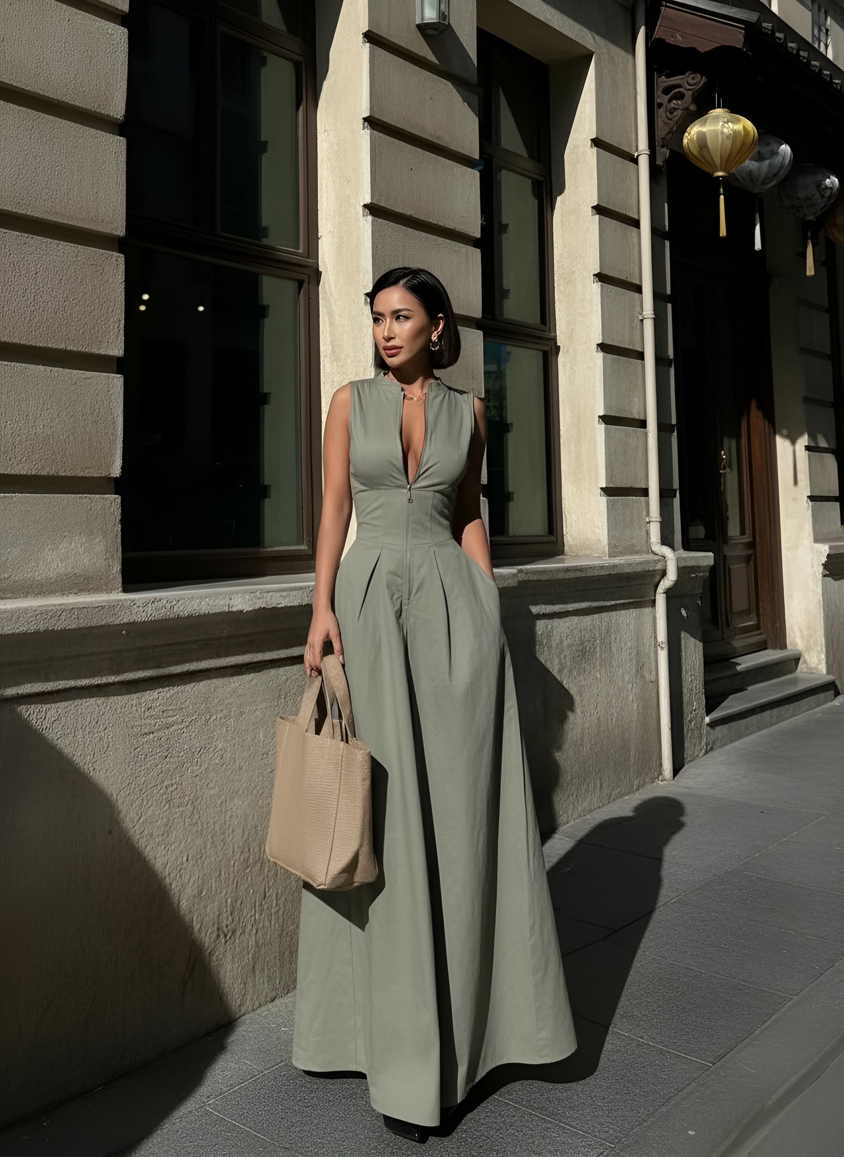 Elegant Sleeveless Pleated Zipper Midi Dress for Women - Summer Party Collection 2025