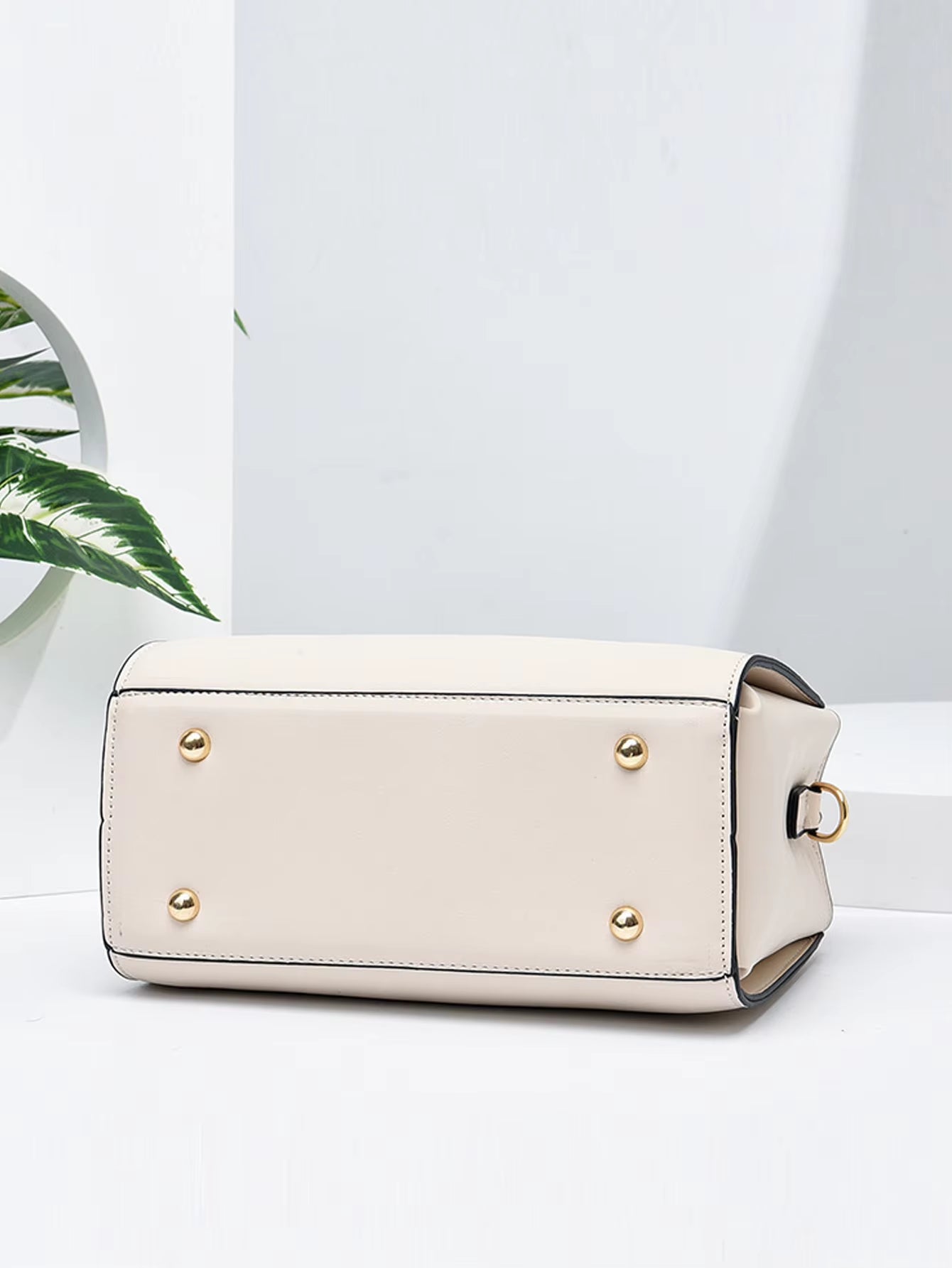 Pure Color Simple Fashion Atmospheric Women'S Handbag, the Temperament of the High-Grade All-In-One Travel Single Shoulder Cross