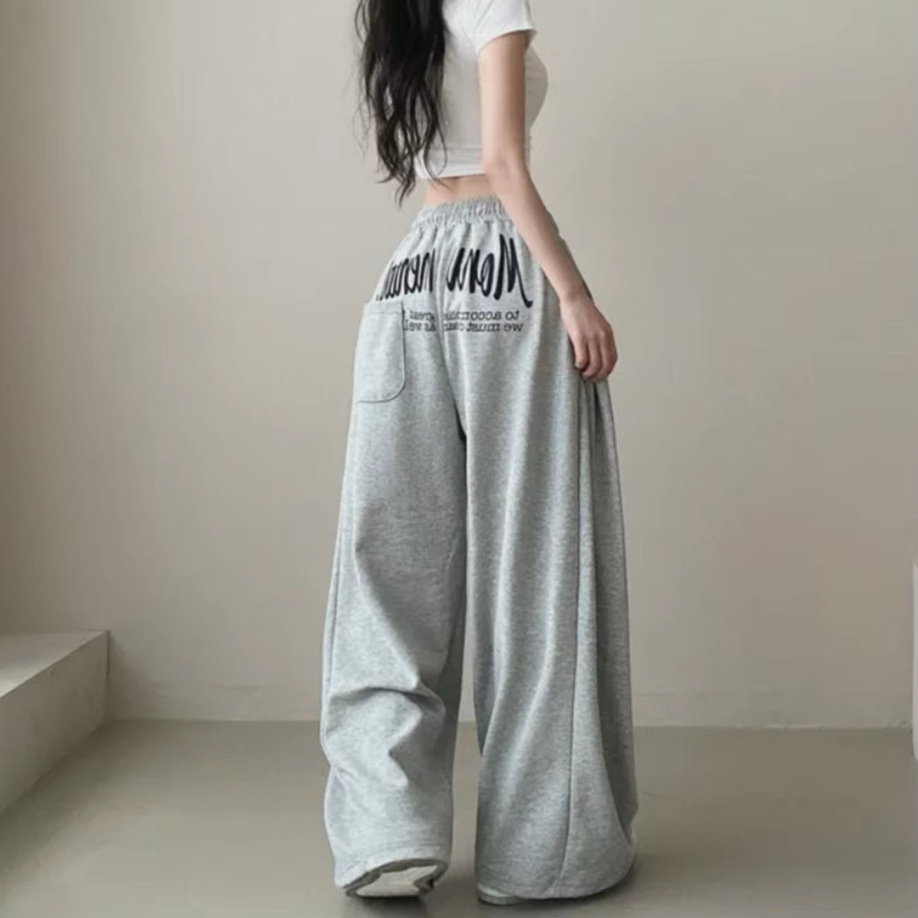 Women Bf Hip Hop Y2K Drawstring Printing Sweatpants Women Fashion Streetwear Sports Trousers Loose Casual Wide Leg Pants

Explore wahalla store for trendy women Y2K Hop printed fashion sweat pant, Trendy Loose-Fit Wide Leg Streetwear Trousers