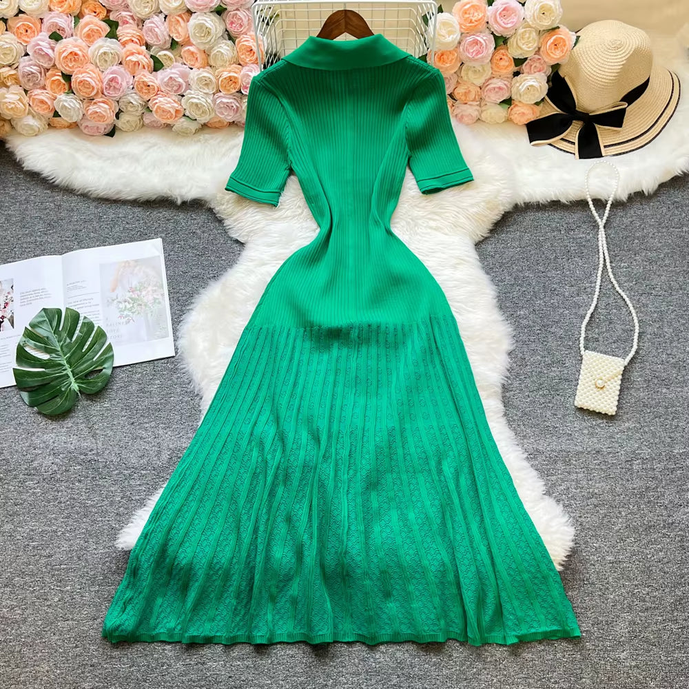Elegant Vintage Knit Maxi Dress with Turn-Down Collar and Single-Breasted A-Line Design