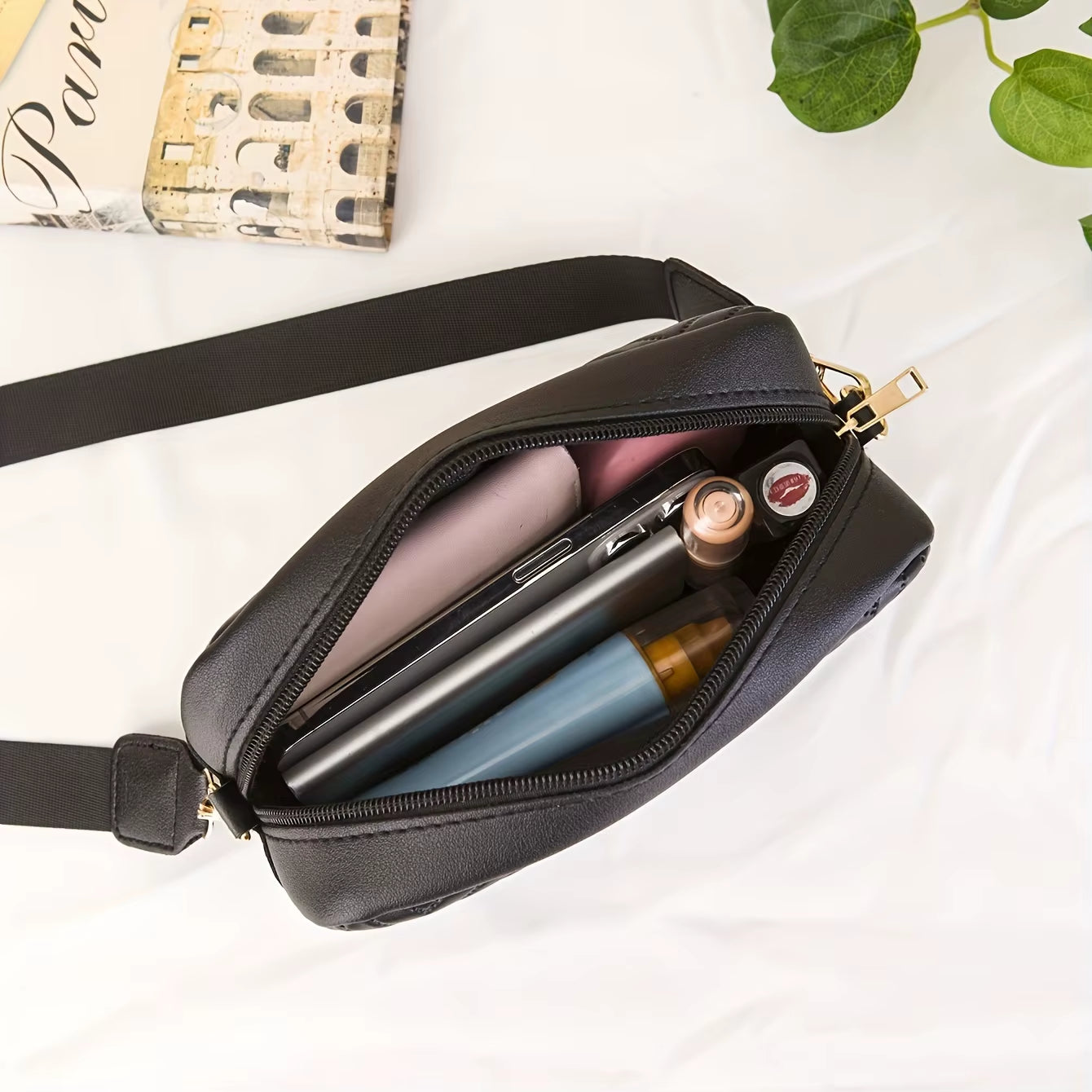 Minimalist Quilted Crossbody Bag Wallet for Women - Trendy PU Shoulder Handbag and Mobile Phone Carrier