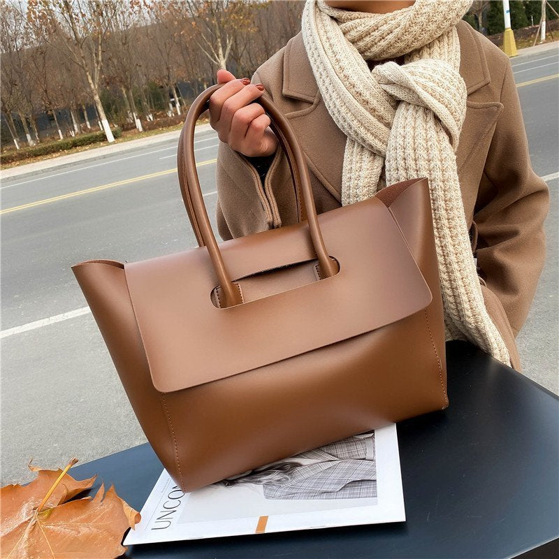 Elegant Women's Shoulder Bags - Spacious Retro Tote in Solid Colors by Renowned Brand, Premium Quality Handbags