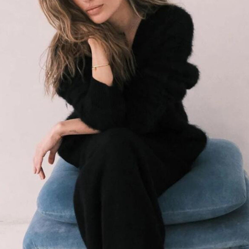 V-Neck Button Cardigan - Women's Knitted Sweater for Fall and Winter Fashion