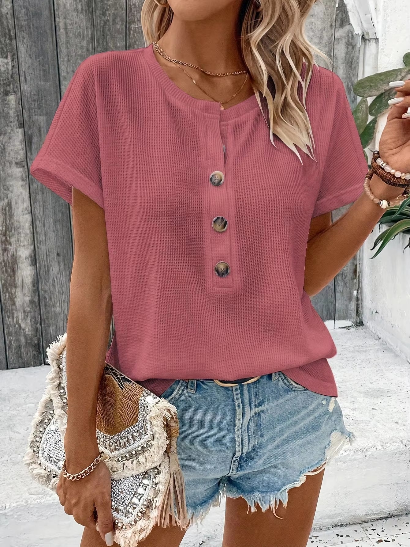 Women's Summer Large Solid Color Short Sleeve V-Neck T-Shirt - Casual Loose Fit with Three-Point Sleeves
